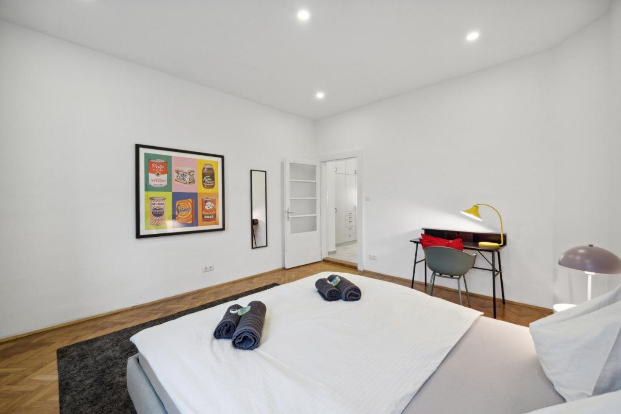 Big Spacious Central Apartment In Wien Exteriör bild