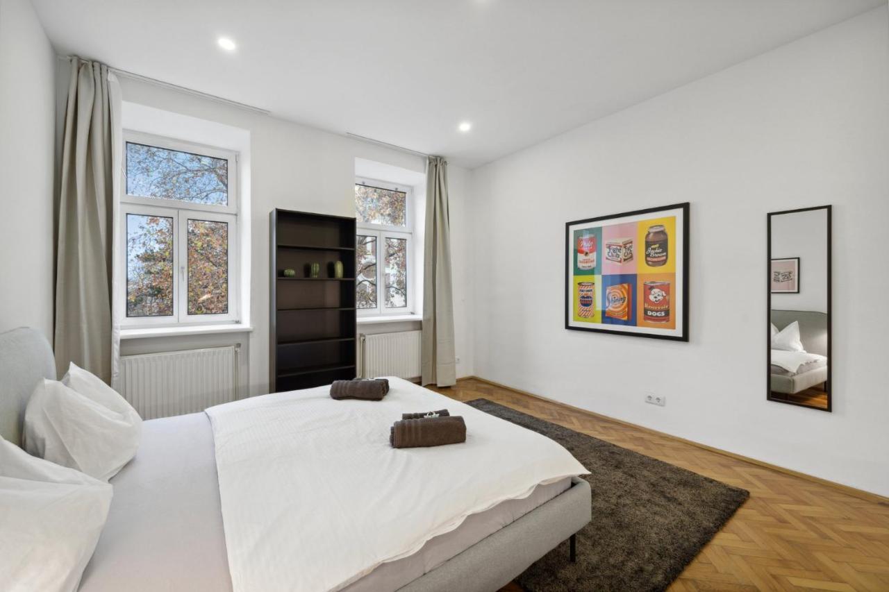 Big Spacious Central Apartment In Wien Exteriör bild